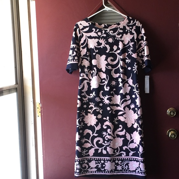 Dresses & Skirts - Pink and Navy floral dress